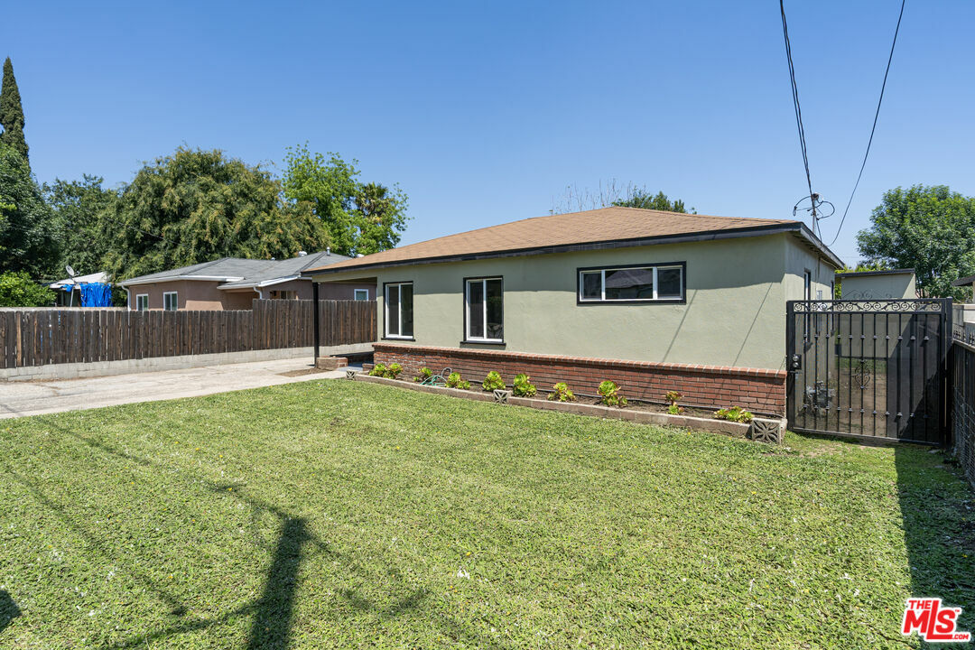 Property Photo: 2128 California Ave CA 91010