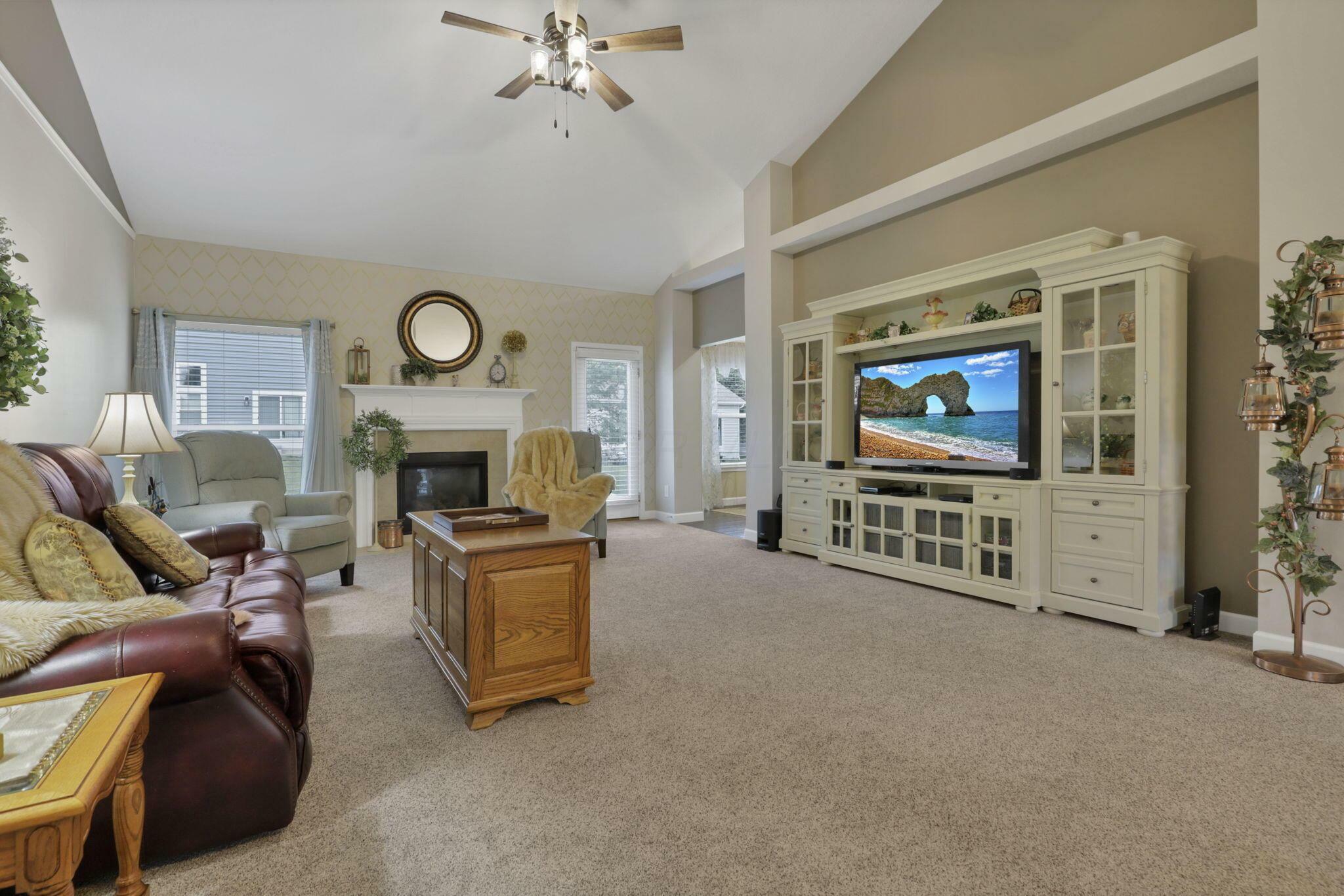 Property Photo: 217 Warbler Court OH 43147