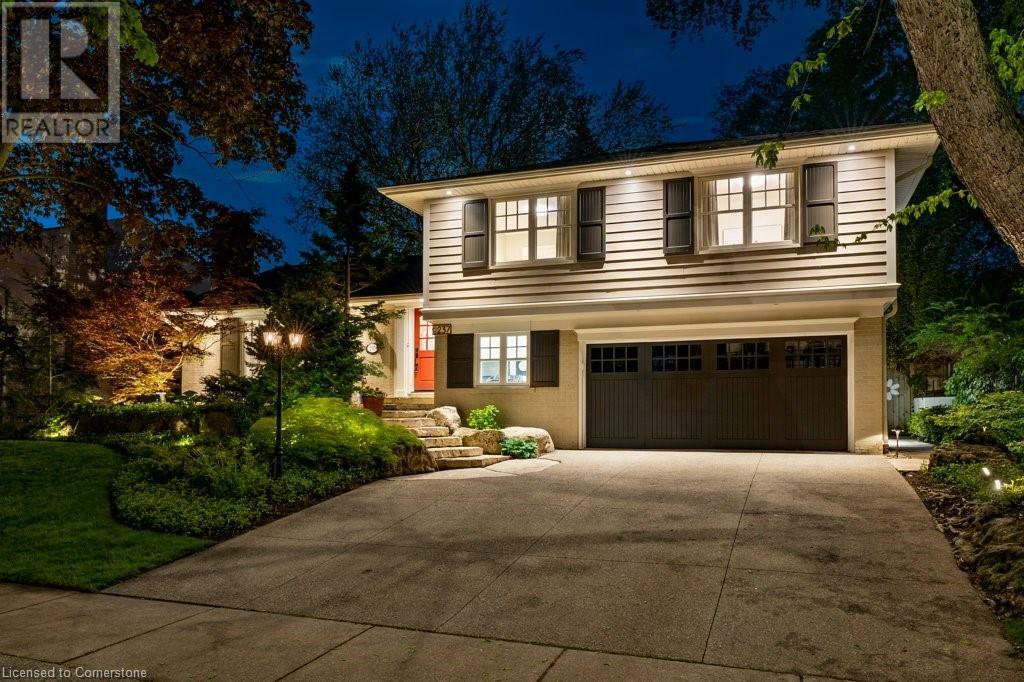 Property Photo:  237 Penn Drive  ON L7N 2B9 