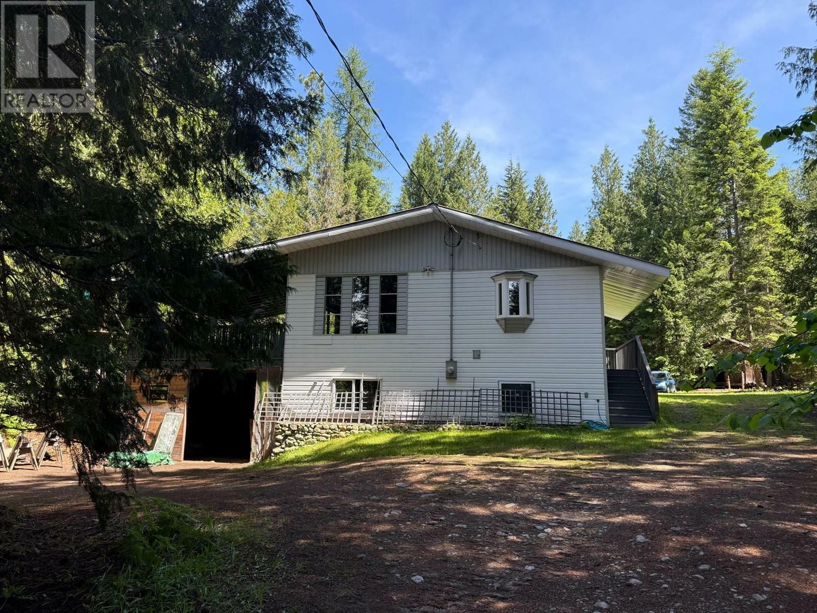 Property Photo: 5650 Rays Road BC V0G 2J0