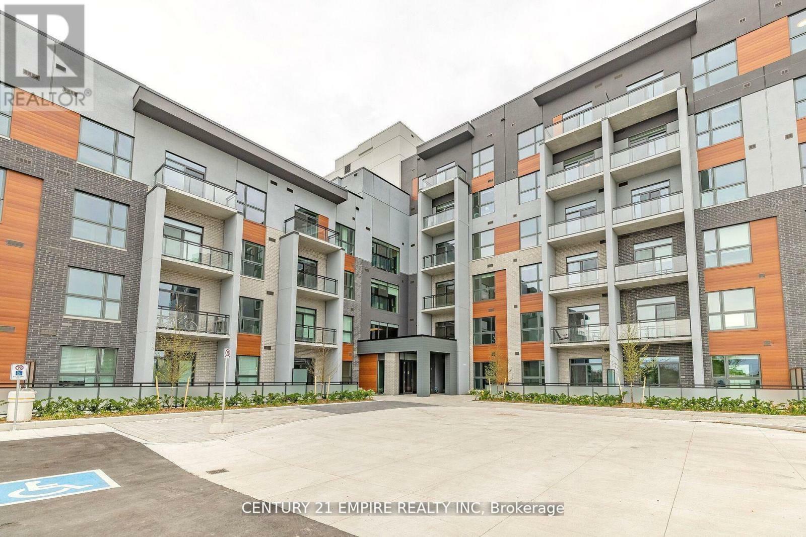 Property Photo: 95 Dundas Street West 503 ON L6M 5N4