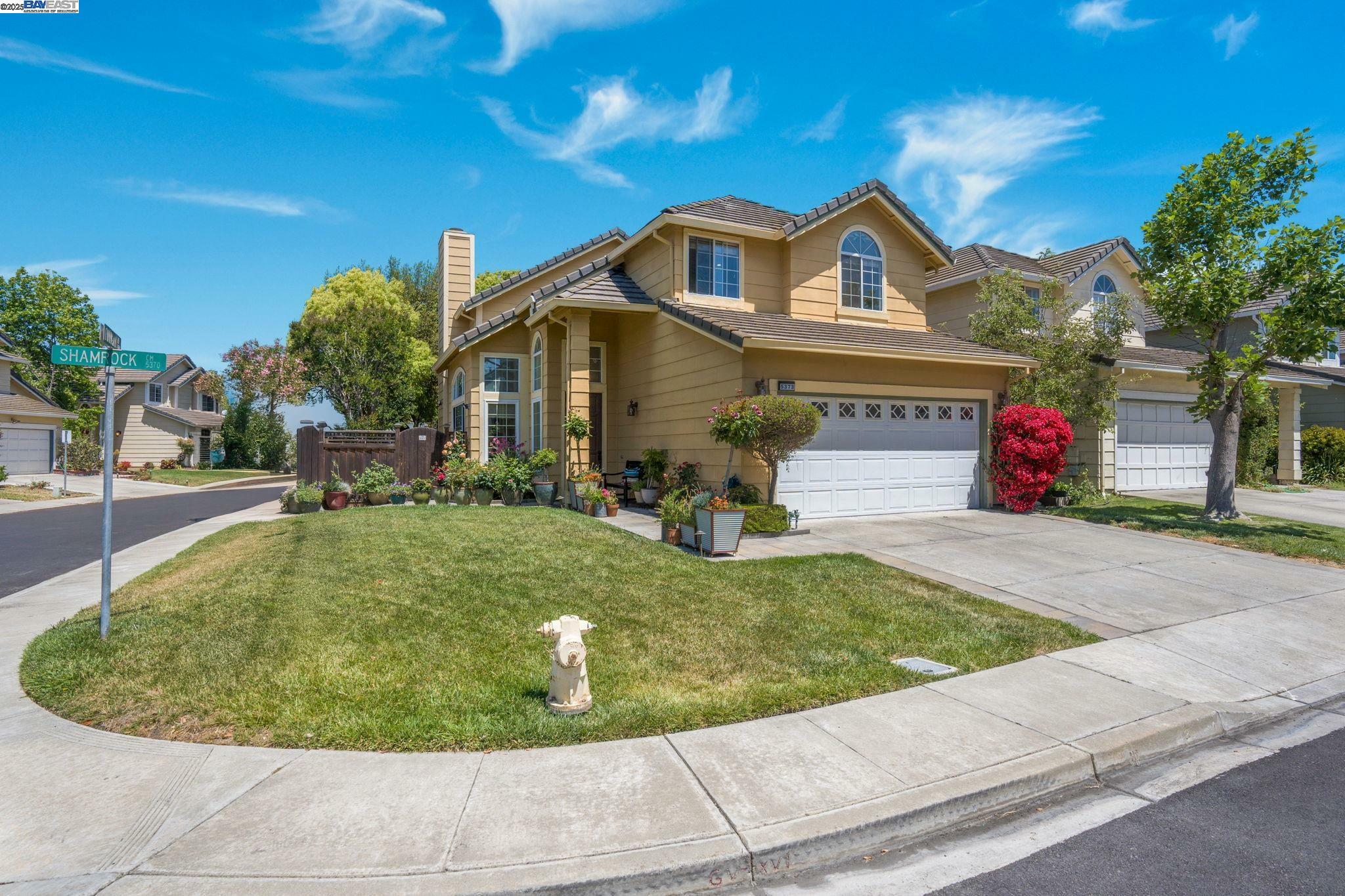 Property Photo: 5373 Shamrock Cmn CA 94555
