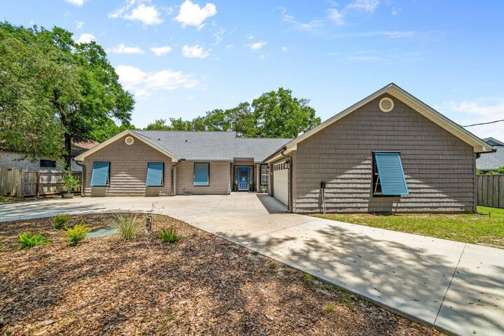 112 Meigs Drive  Shalimar FL 32579 photo