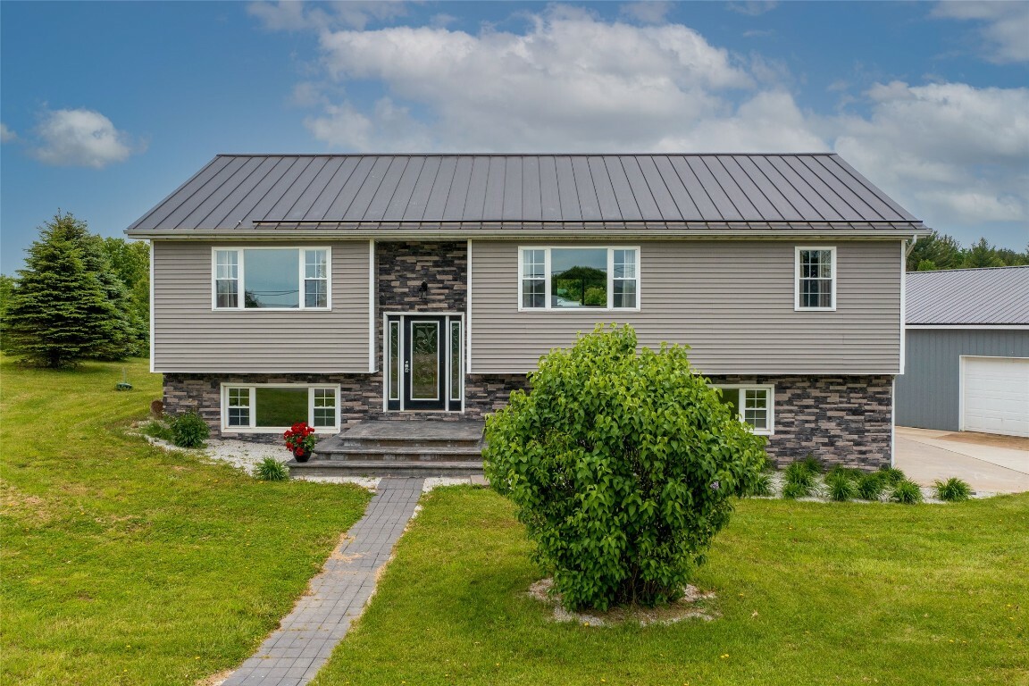 Property Photo: 525 Benson Road PA 16441