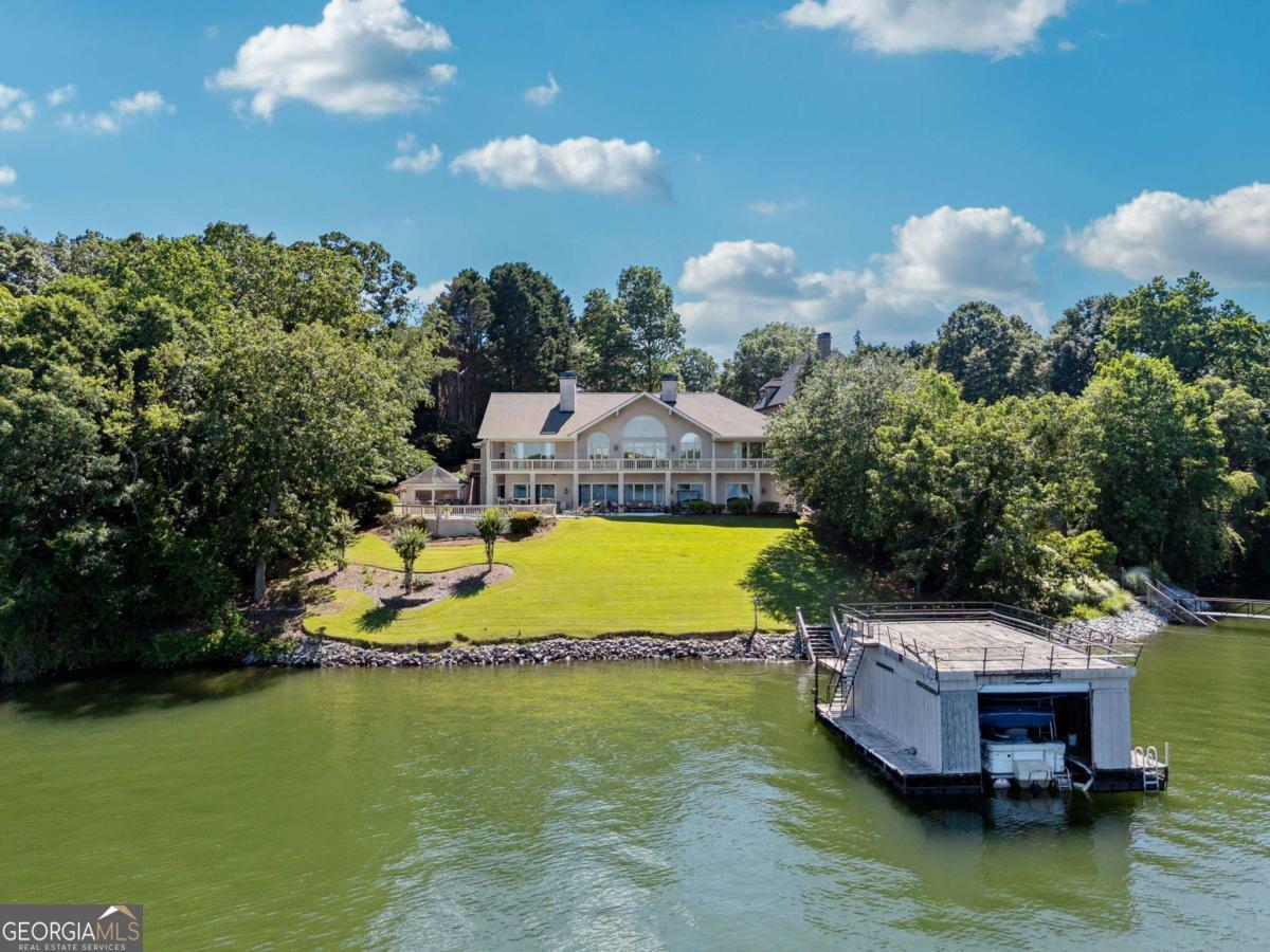 Property Photo: 2917 Pointe Drive GA 30506