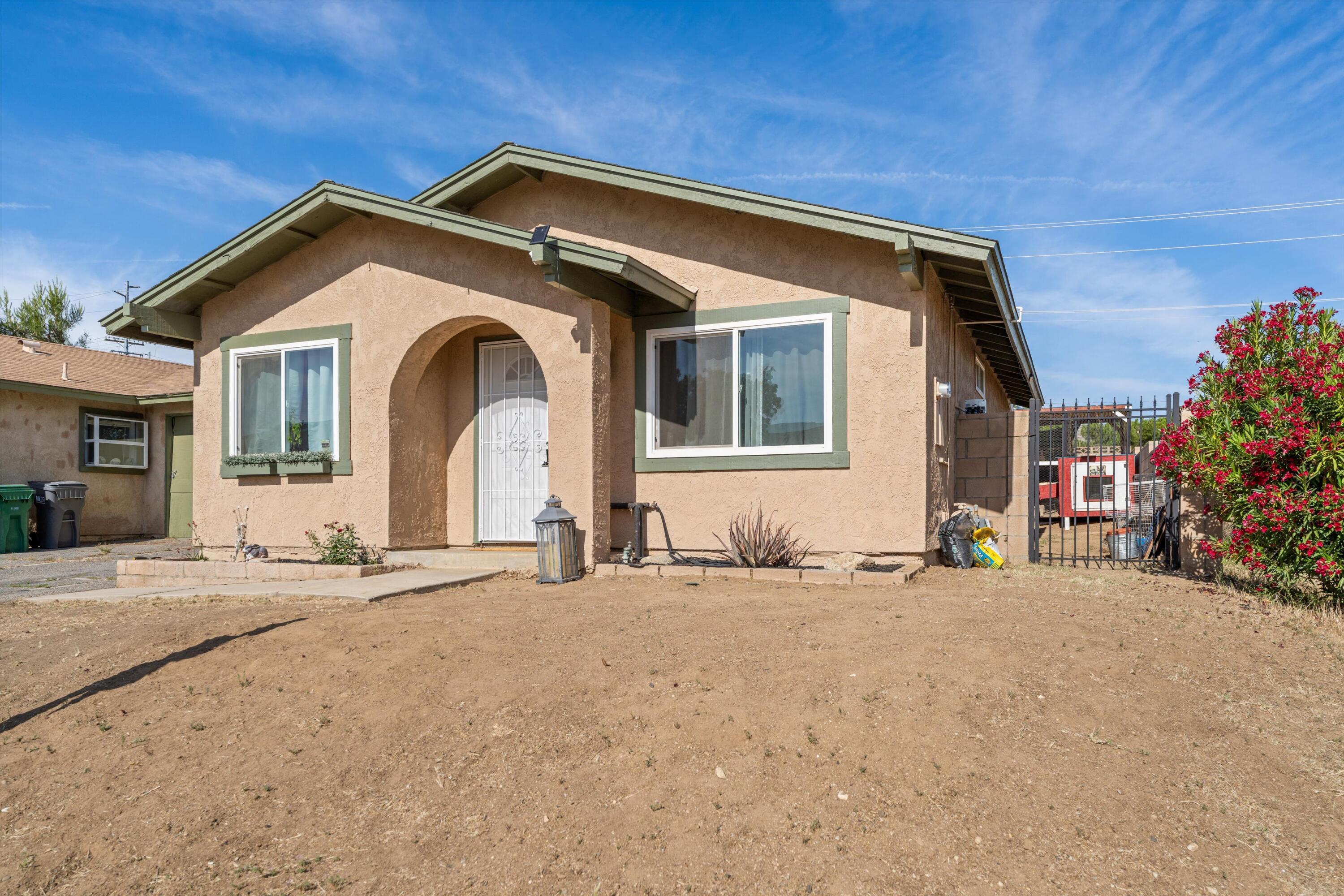 42045 Thornbush Ave  Lancaster CA 93536 photo