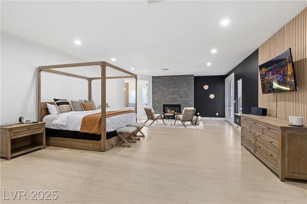 Property Photo: 7271 Loma Alta Circle NV 89120