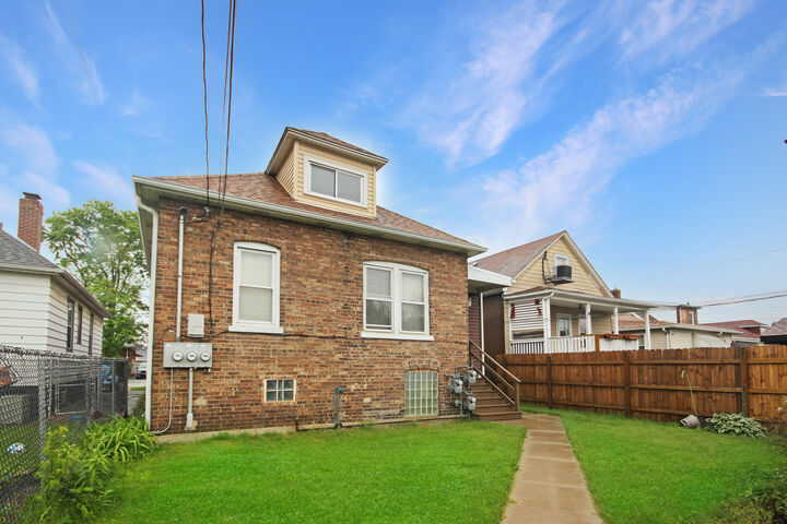 Property Photo: 2424 Birch Avenue IN 46394