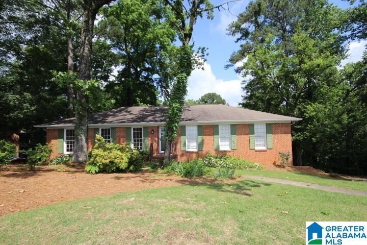 Property Photo: 3432 Ronlea Circle AL 35243