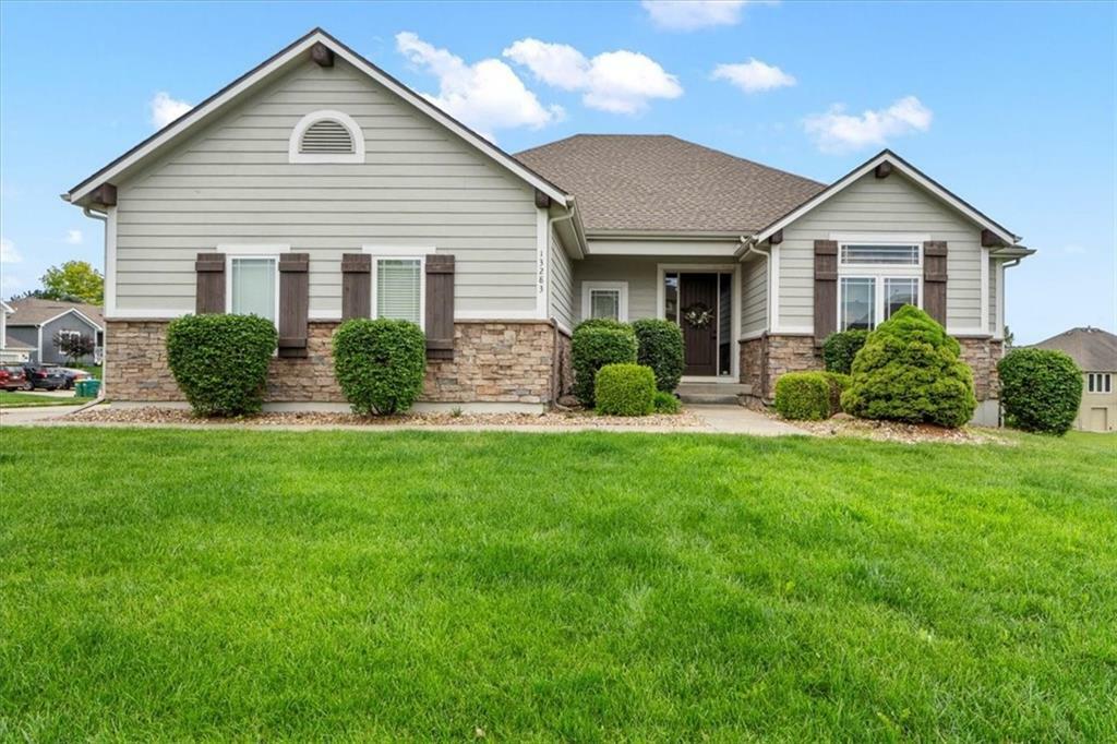 Property Photo:  13283 Davis Avenue  KS 66012 