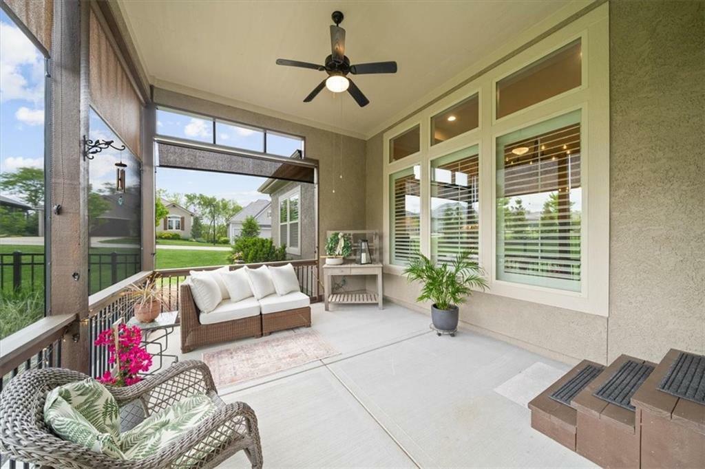 Property Photo:  10031 S Lakota Street  KS 66061 