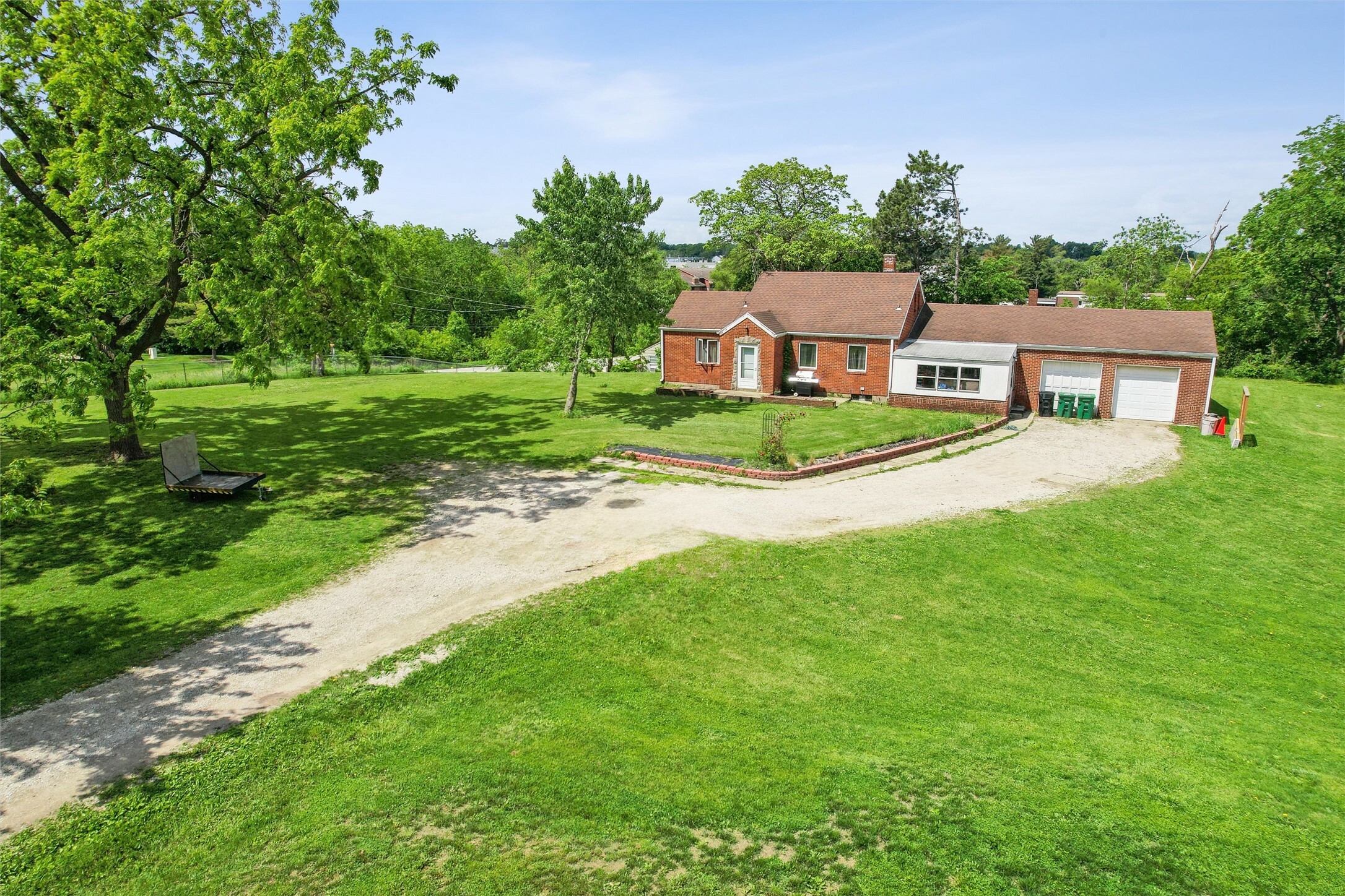 Property Photo: 5255 Meredith Drive IA 50310