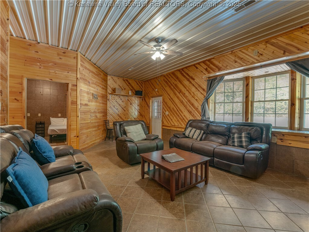 Property Photo: 1783 Horse Creek Road WV 25565