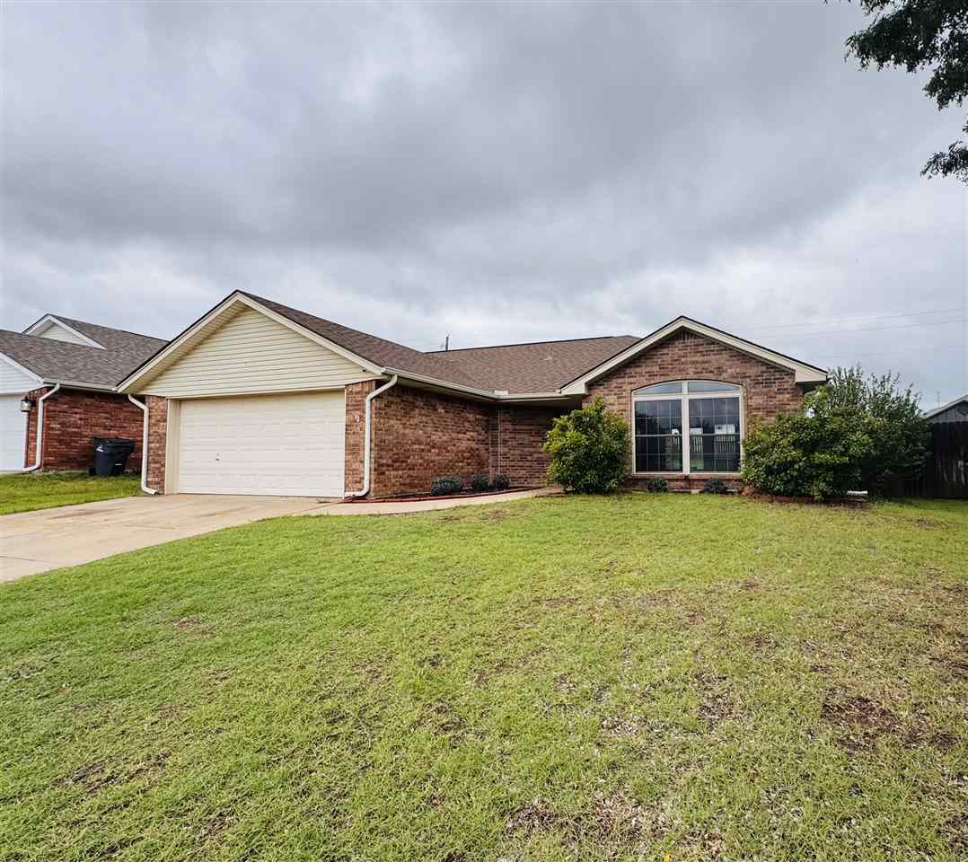 118 SE Churchill Way  Lawton OK 73501 photo