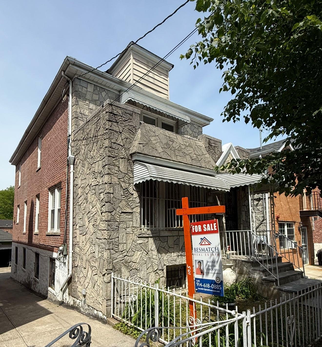 Property Photo: 3943 Hill Avenue NY 10466