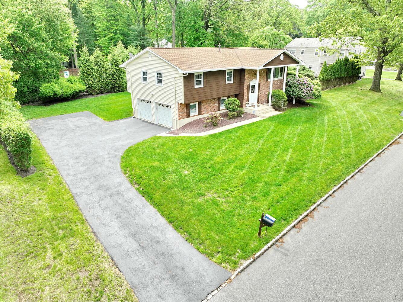 Property Photo: 4 Stockbridge Avenue NY 10901