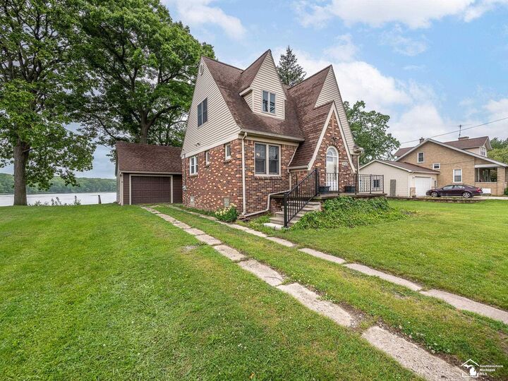 27145 James  Flat Rock MI 48134-1171 photo