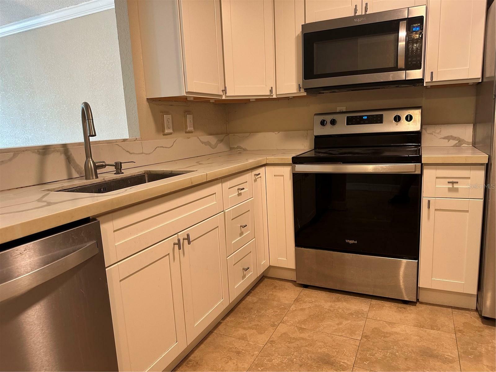 Property Photo: 2650 Coconut Bay Lane 521 FL 34237