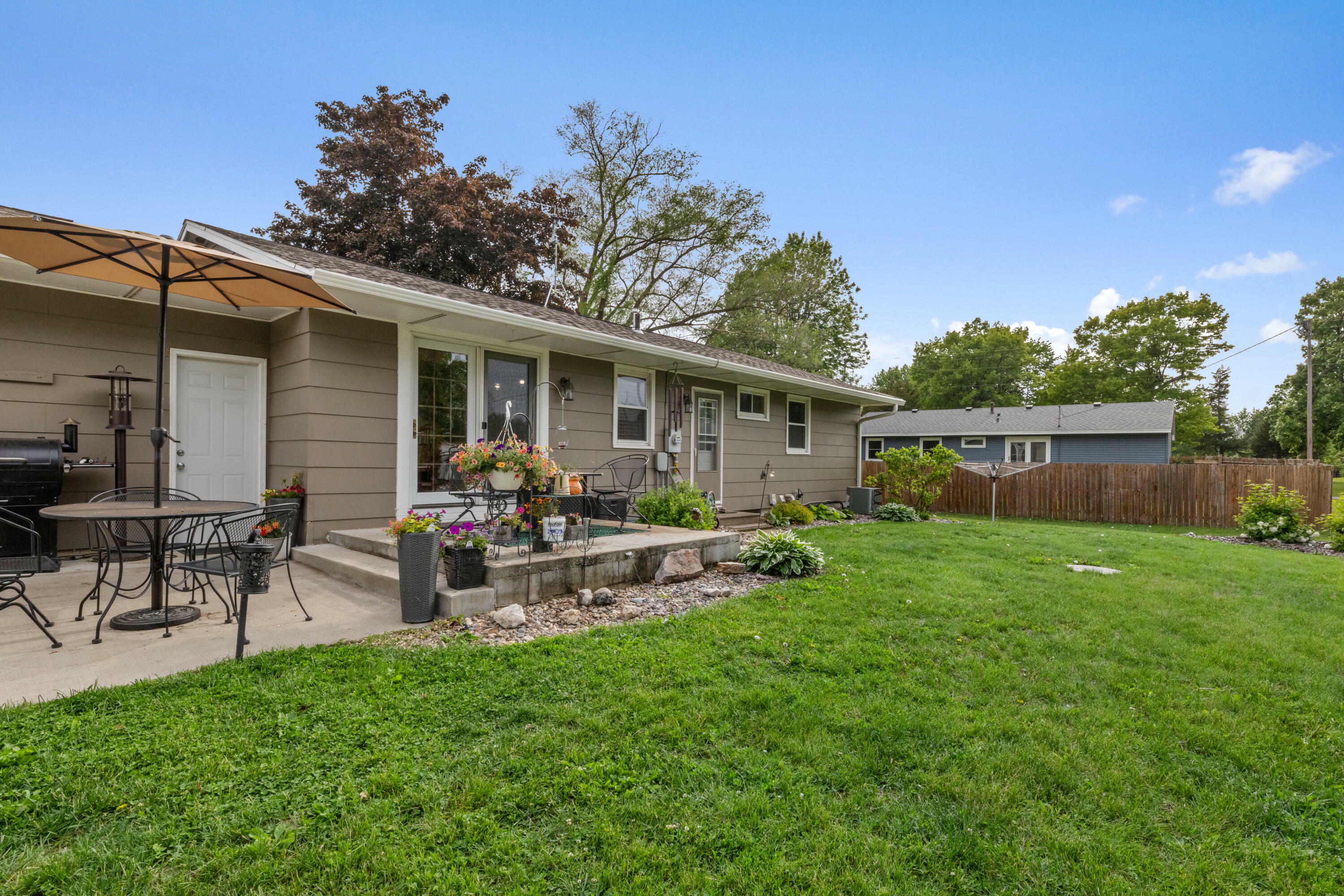 Property Photo: 72 W 7th St WI 54622