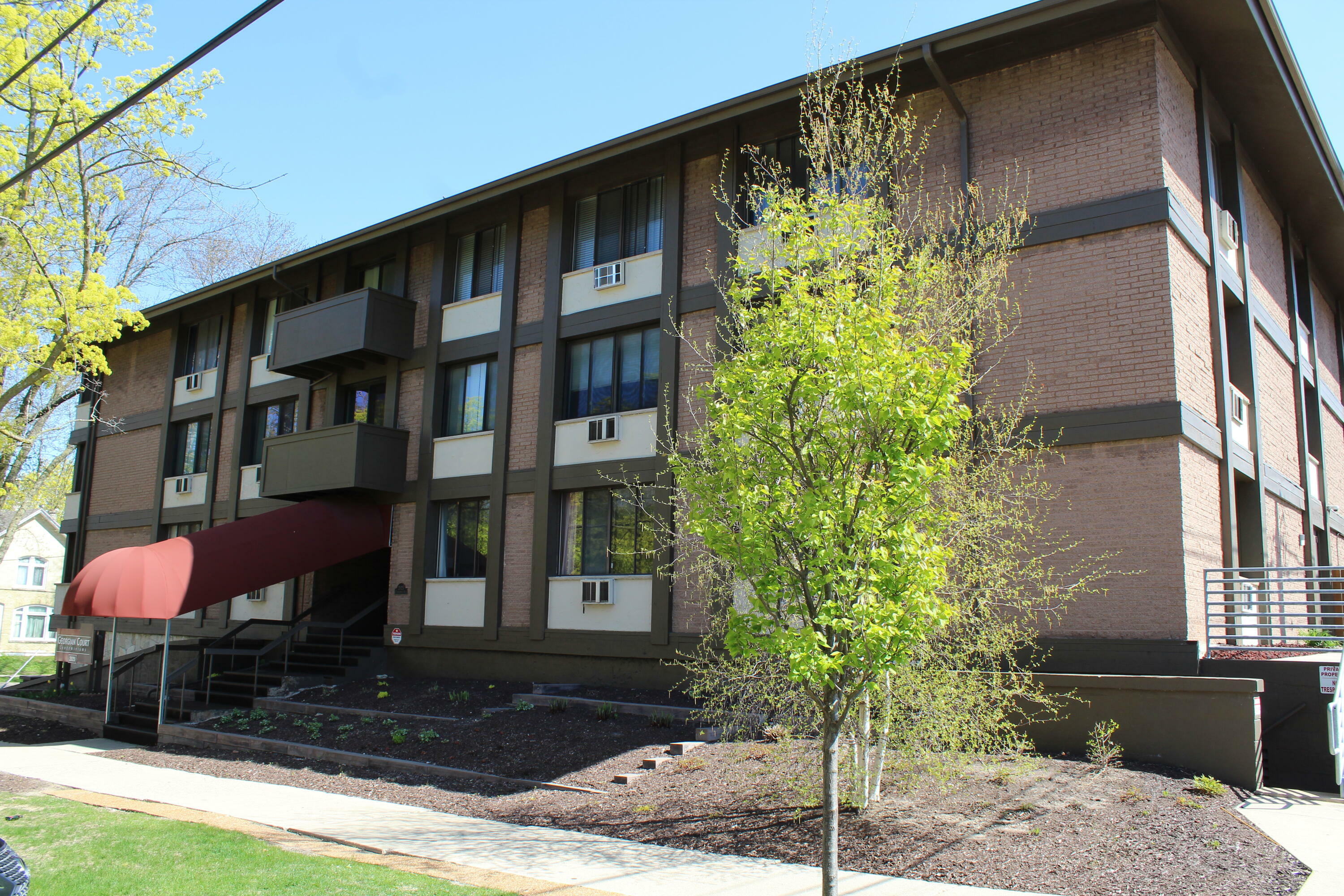 Property Photo: 2025 E Greenwich Ave 219 WI 53211
