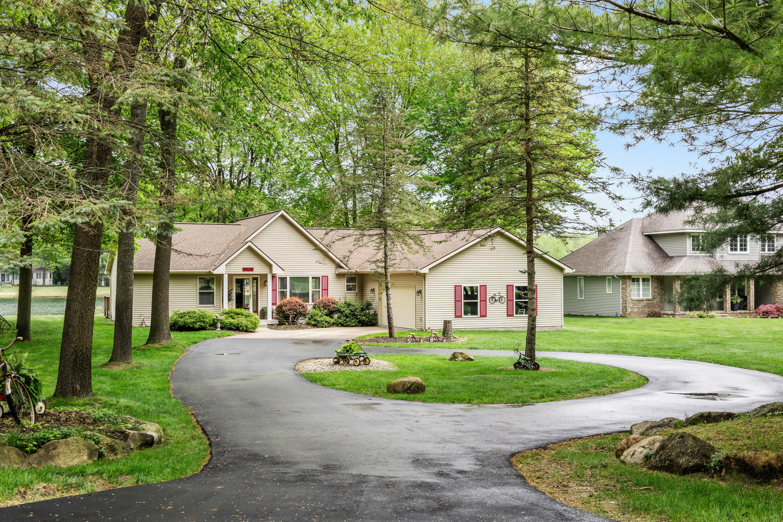 Property Photo: 9228 Main Street MI 49346
