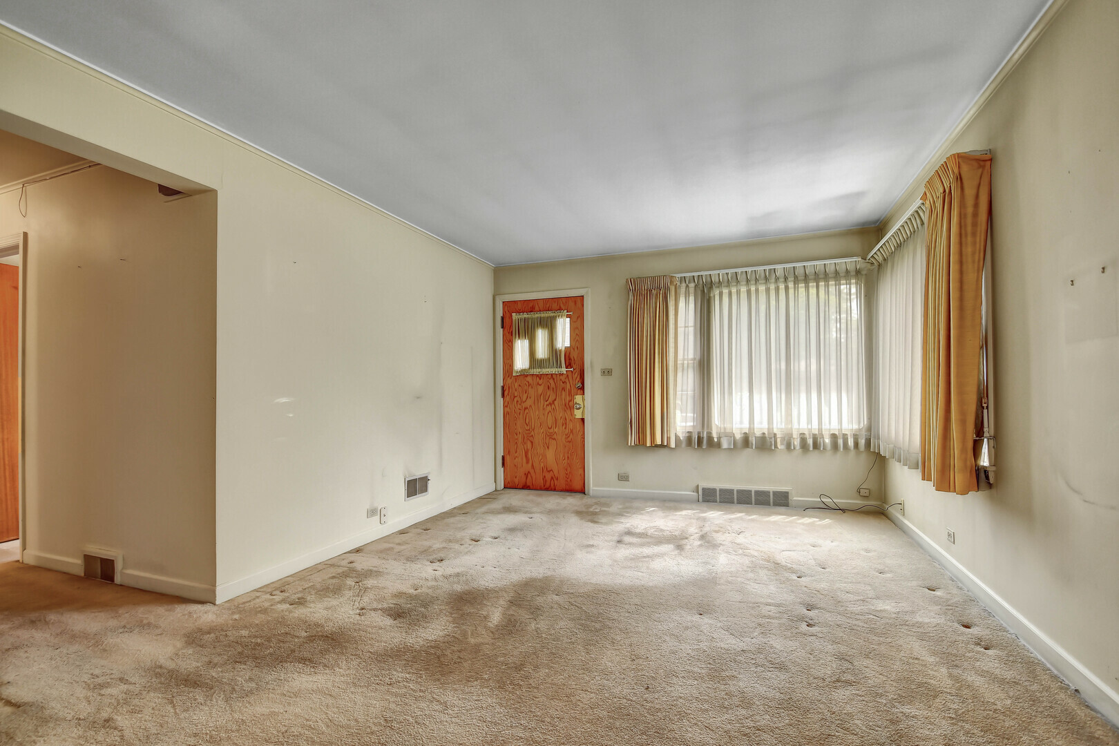 Property Photo: 9124 S 54th Court IL 60453
