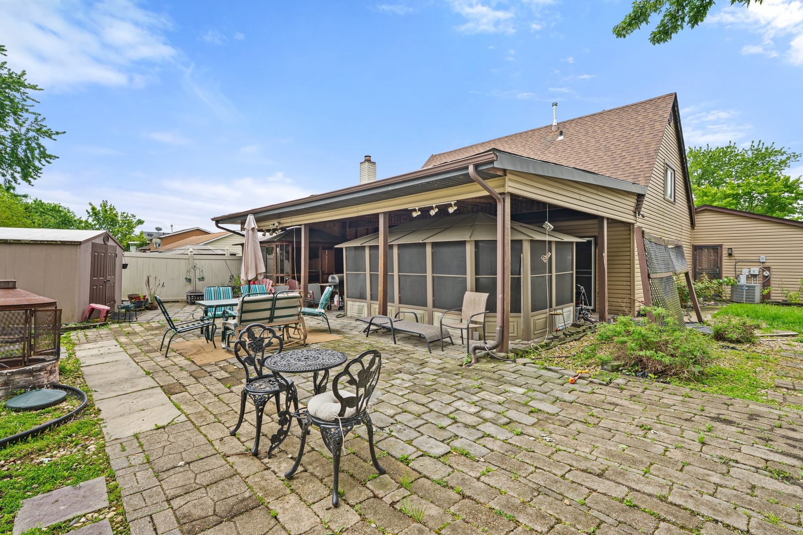 Property Photo:  17475 Eastgate Drive  IL 60478 