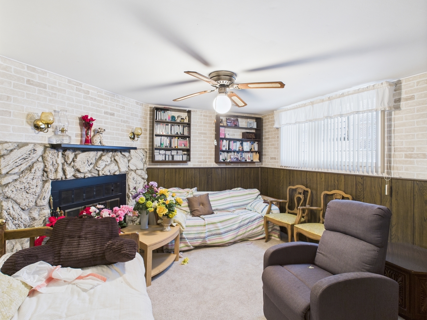 Property Photo: 11314 S Green Bay Avenue IL 60617