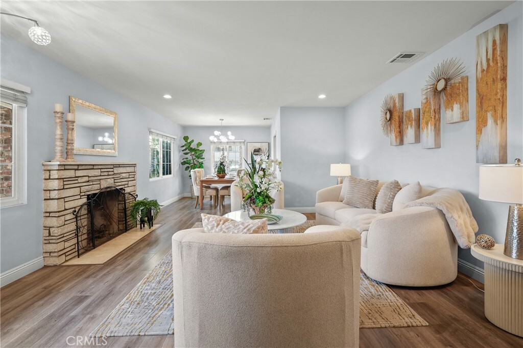 Property Photo:  401 N La Breda Avenue  CA 91791 