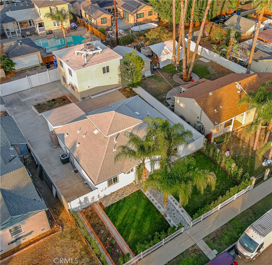 Property Photo:  22133 Victory Boulevard  CA 91303 
