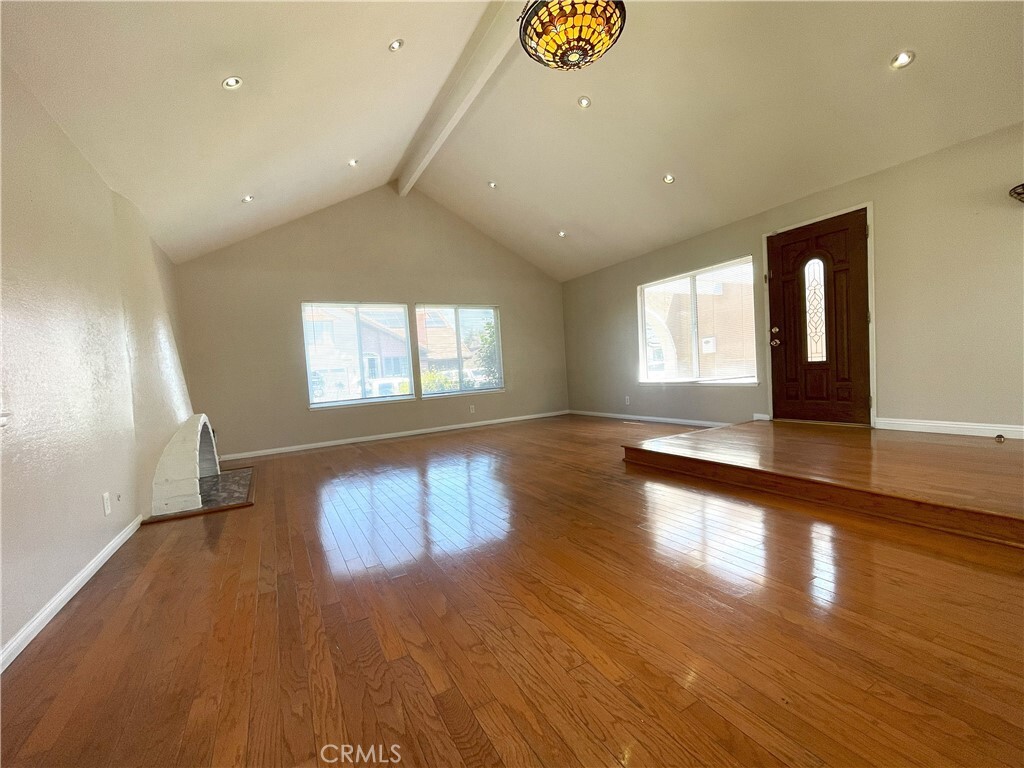 Property Photo: 4470 Avenida Granada CA 90630