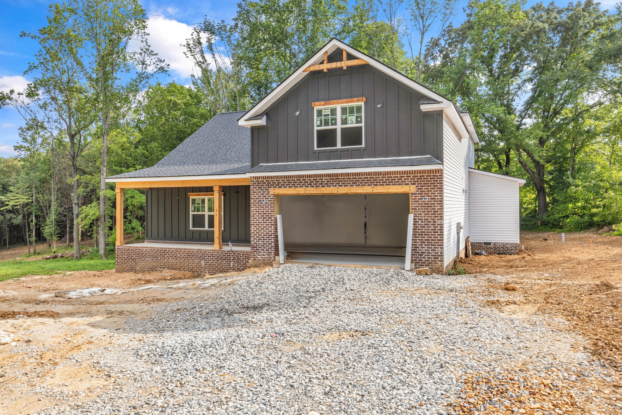 Property Photo: 1586 Ryes Chapel Rd TN 37171