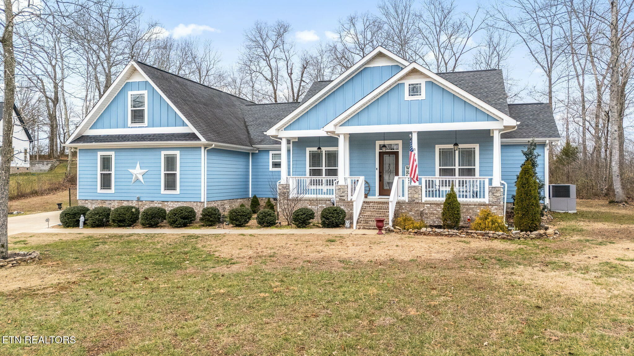 Property Photo: 569 Station Circle Circle TN 37388