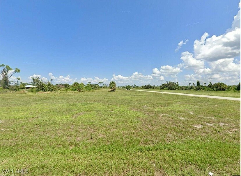 Property Photo: 3601 NW 41st Terrace FL 33993