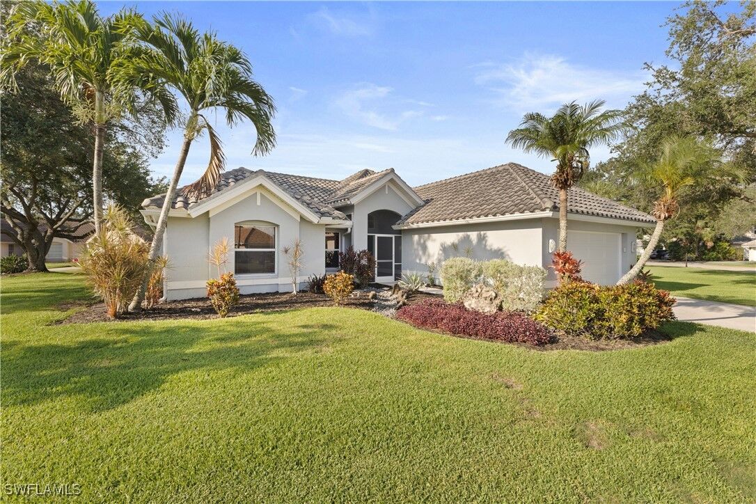 Property Photo:  11454 Waterford Village Drive  FL 33913 