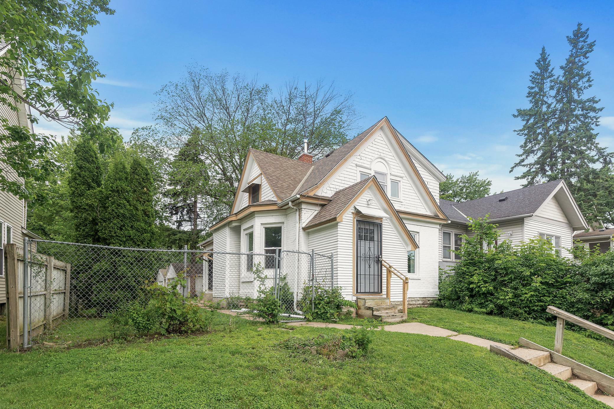 Property Photo: 3227 Fremont Avenue N MN 55412