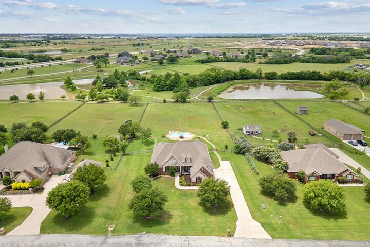 Photo de la propriété:  12001 Maida Vale Lane  TX 76052