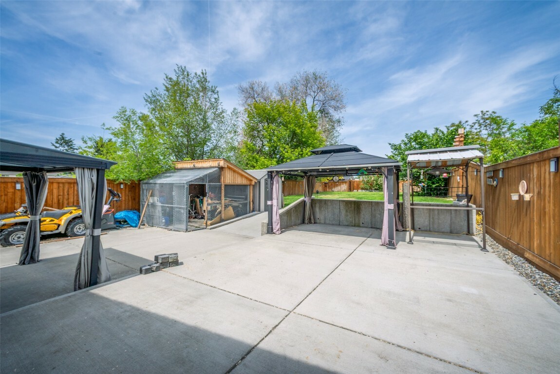 Photo de la propriété: 2946 Springfield Road BC V1X 4N7
