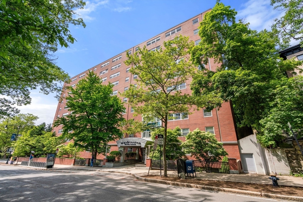 Property Photo: 1600 Beacon Street 807 MA 02446