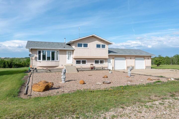 Property Photo: 326506 Twp Rd 500A SK S0M 1R0