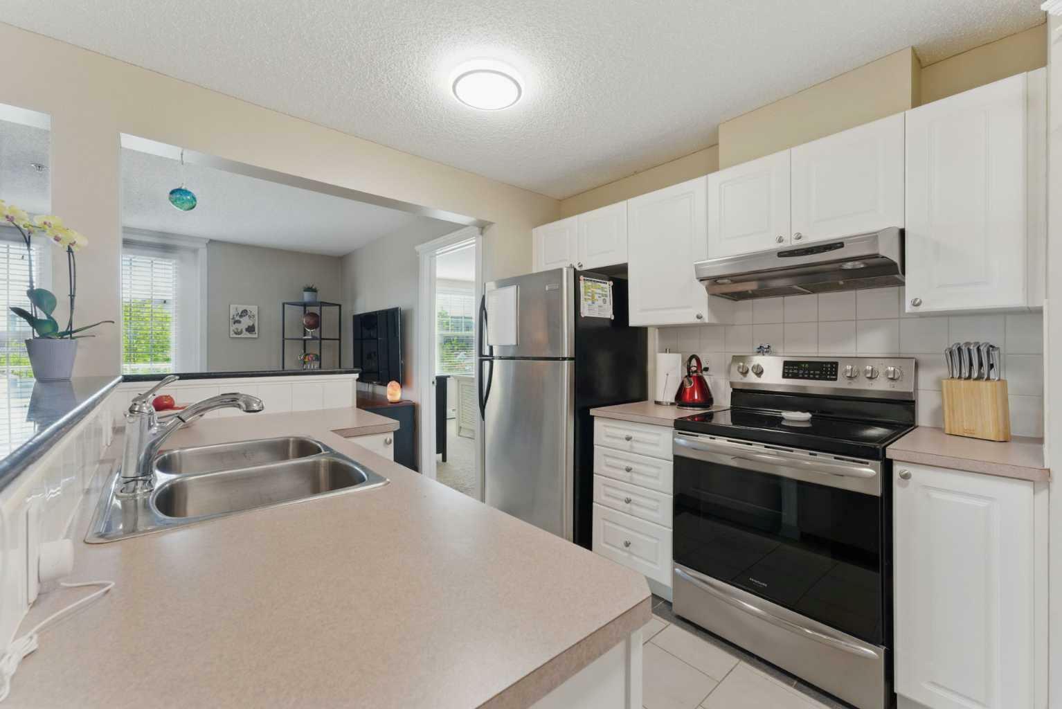 Photo de la propriété: 2212 34 Avenue SW 302 AB T2C 2C6