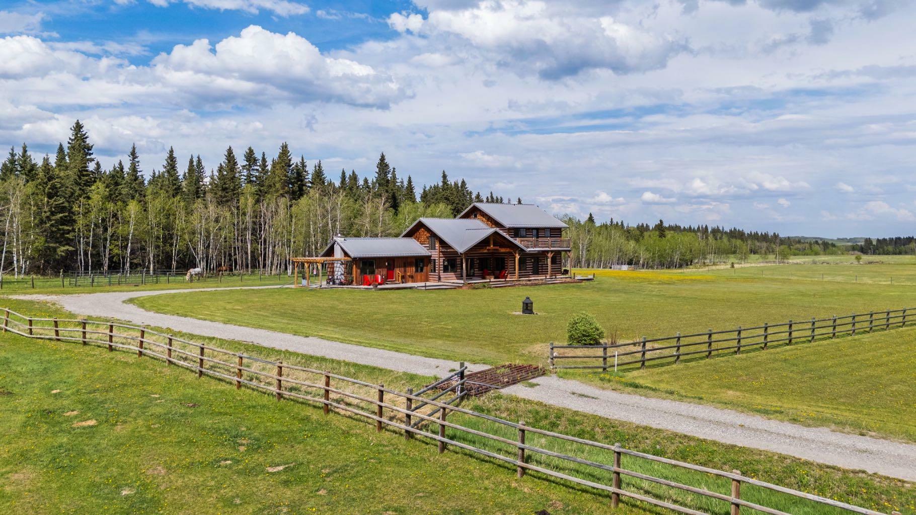 354048 320 Street W 200  Rural Foothills County AB T0L 1K0 photo