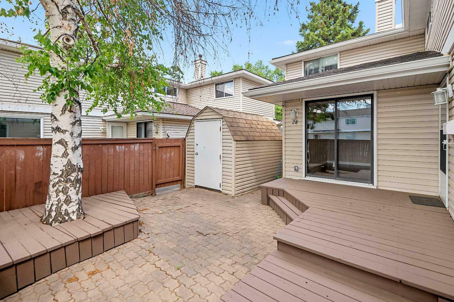 Photo de la propriété: 1155 Falconridge Drive NE 28 AB T3J 1E1