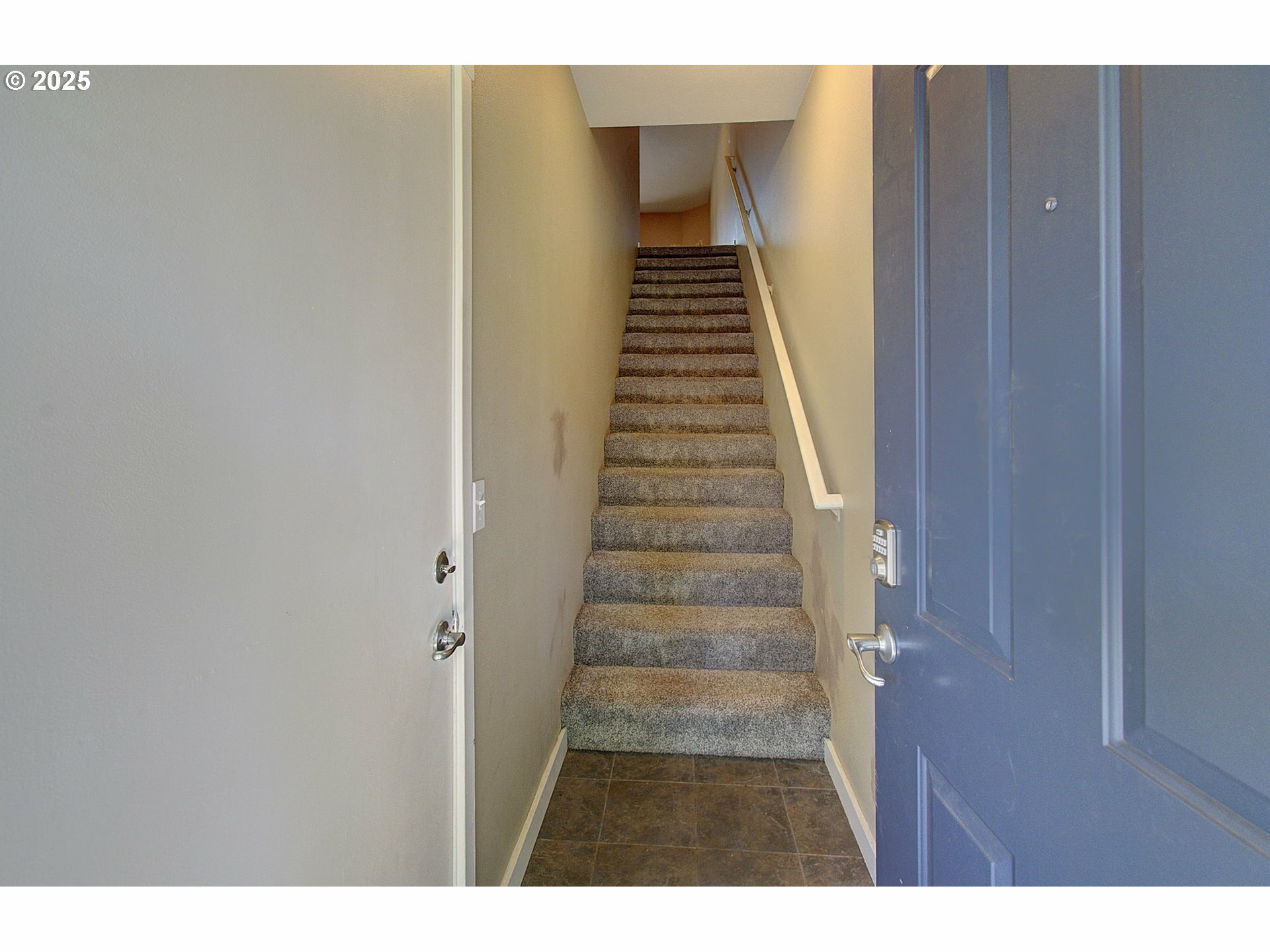 Property Photo:  10800 SE 17th Cir D50  WA 98664 