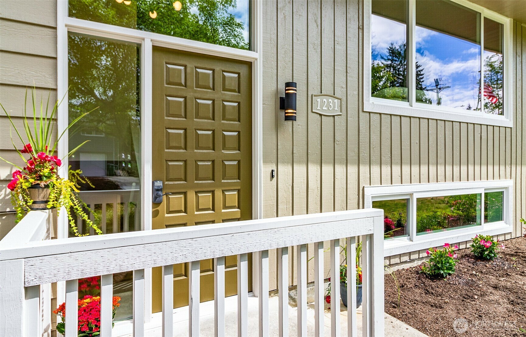 Property Photo: 1231 121st Place SE WA 98208