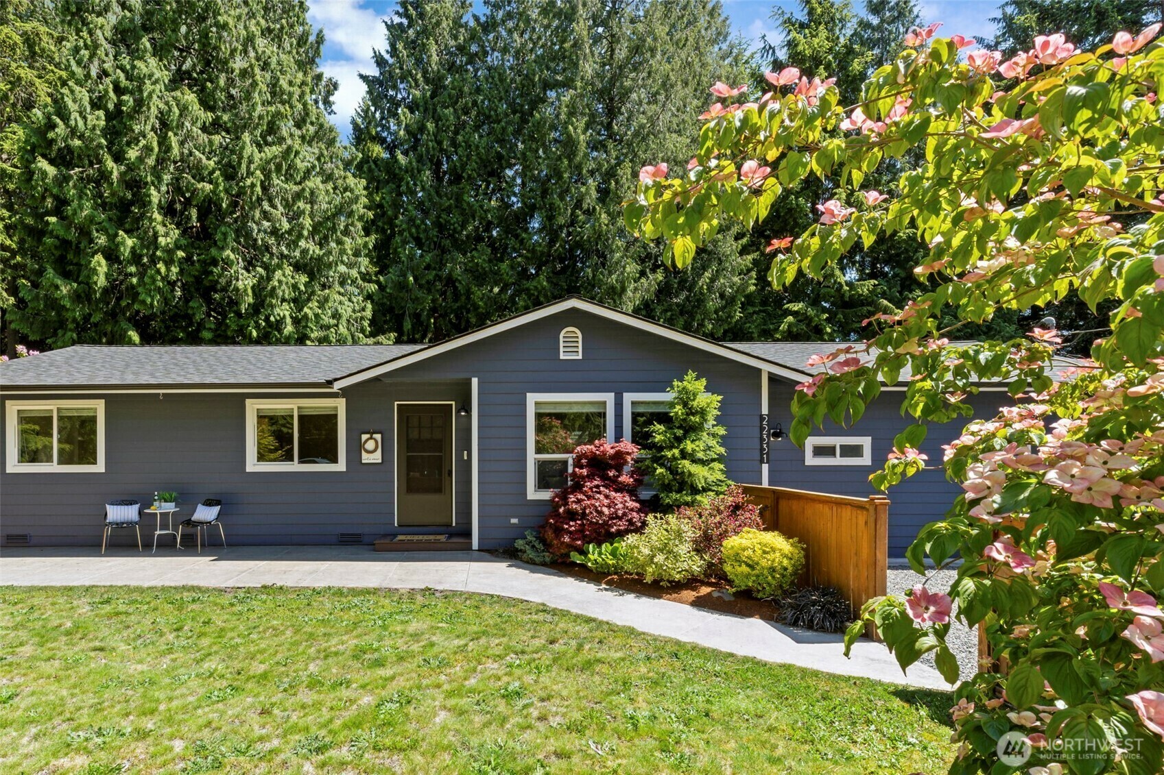 Property Photo:  22331  Sunridge Way  NE  WA 98370 