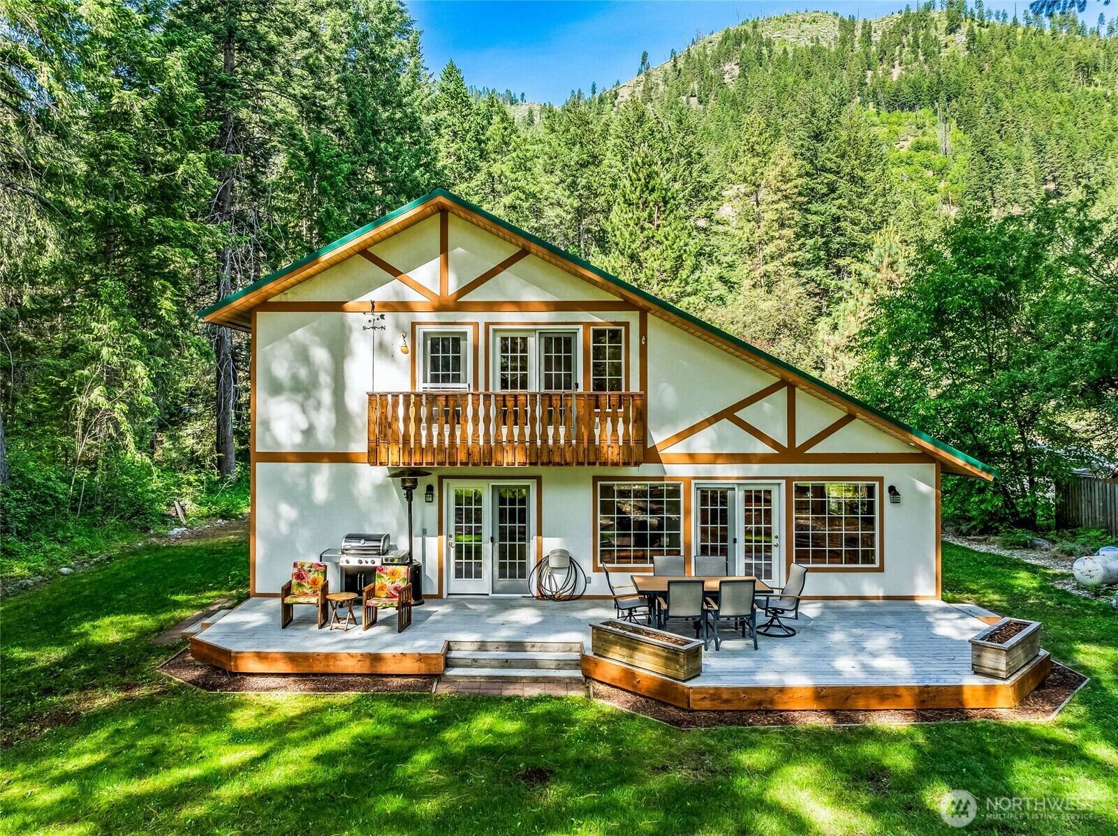 Property Photo: 84 Norling Lane WA 98826