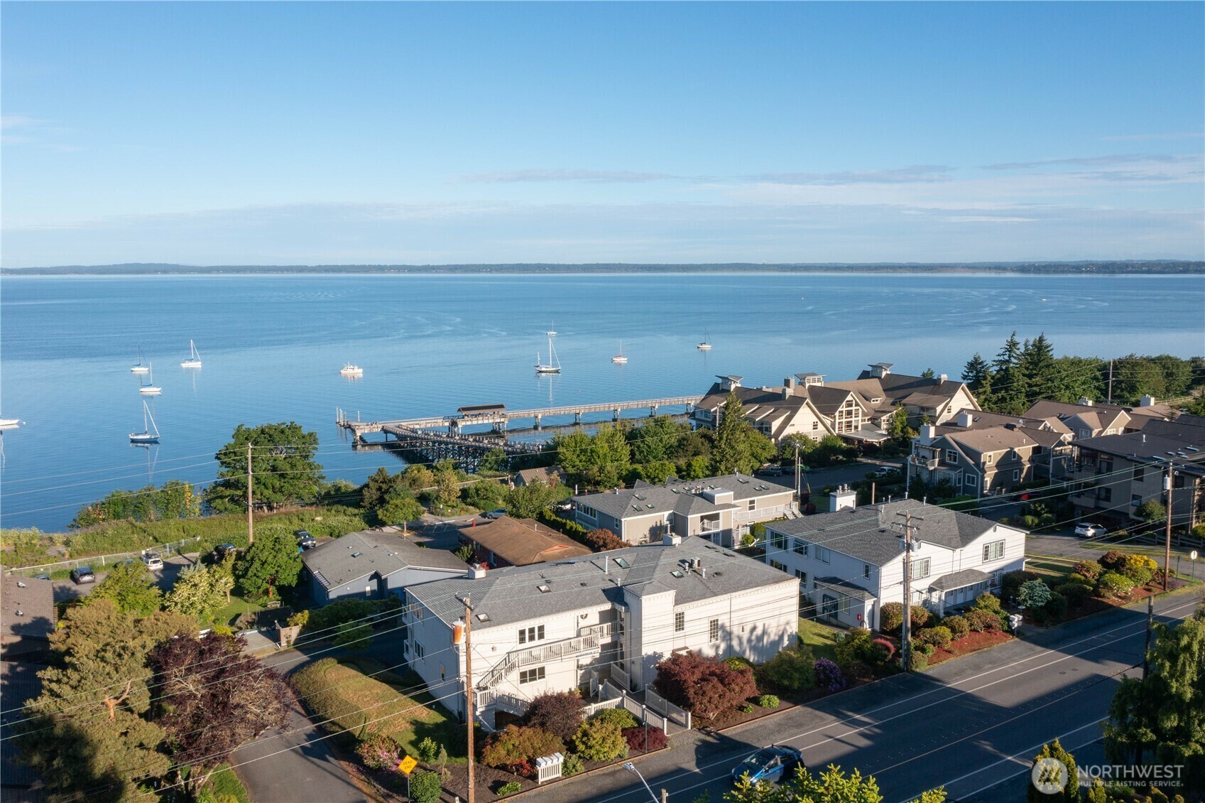 Property Photo: 912 11th 101 WA 98225