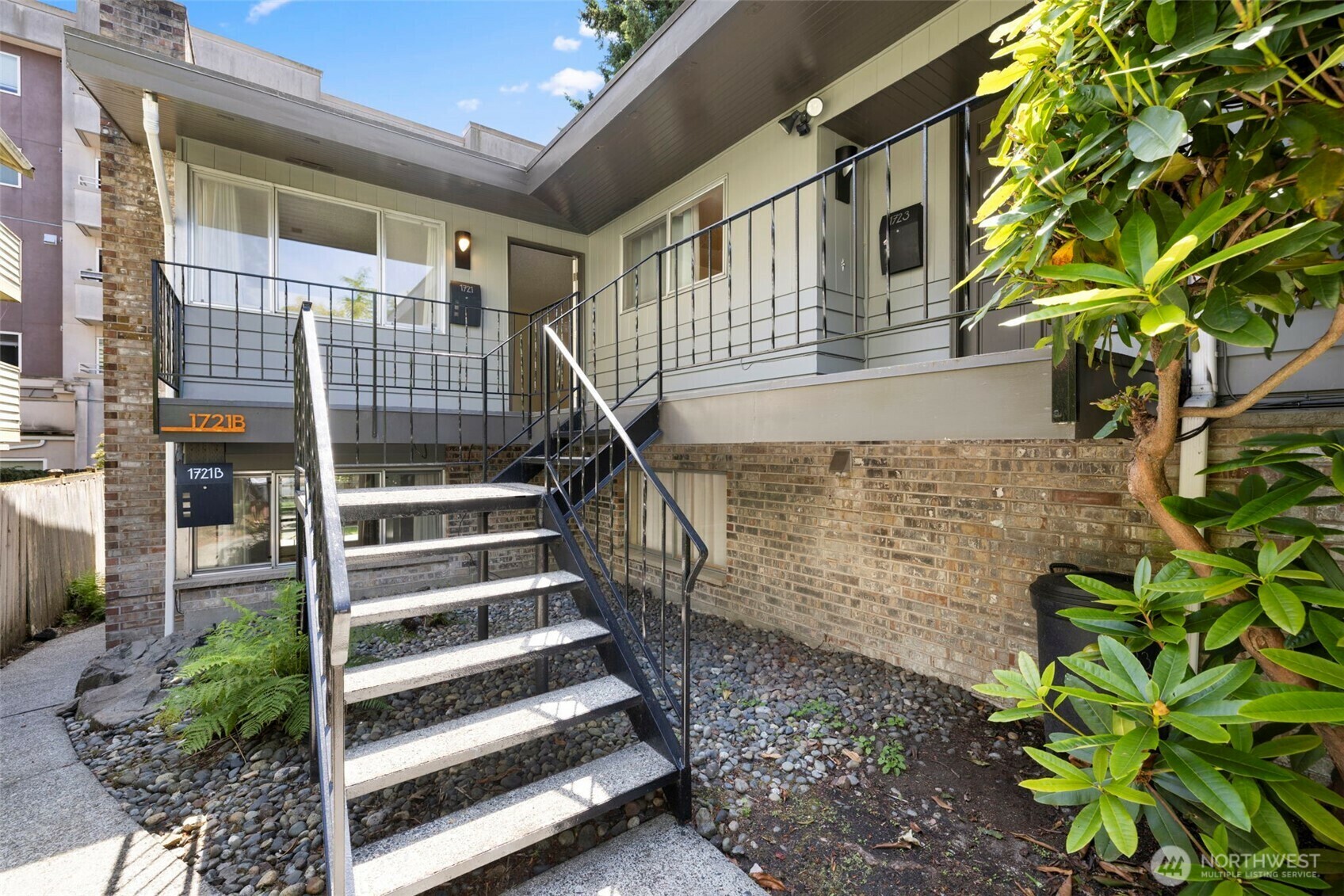 Property Photo: 1721 NW 58th Street WA 98107