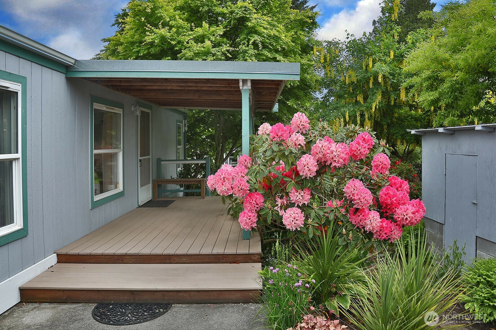 Property Photo: 5406 Freeland Avenue 1 WA 98249